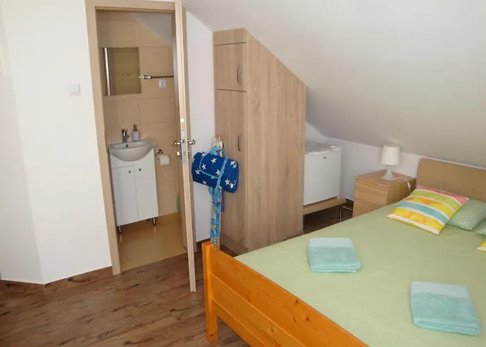 Quarto em Acomodações Particulares Lucy *