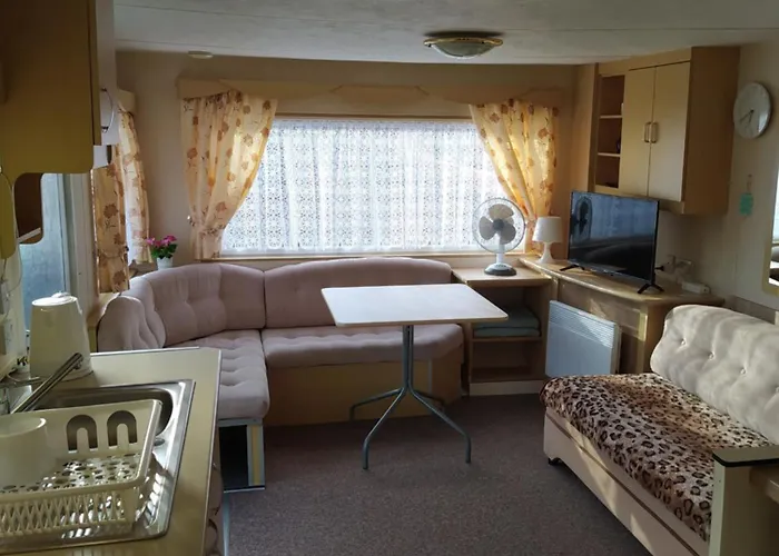 Lucy منزل للإقامة *